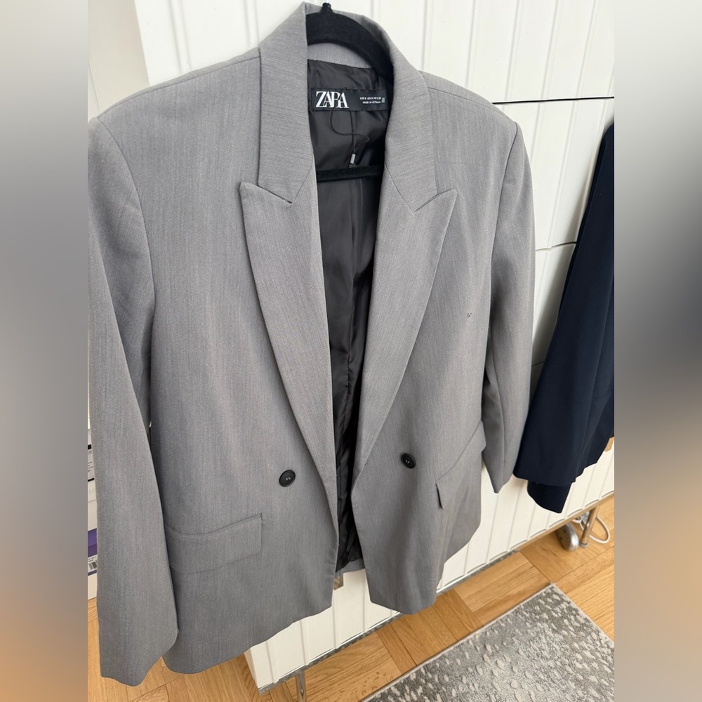 Zara 2 women’s Double-Breasted Blazers